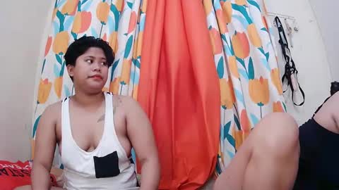 Lyn and lea online show from March 2, 12:09 am