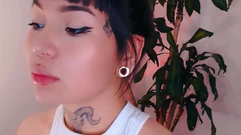 Snapshot of ulala_martina chatting on September 24, 1:26 am Martina online show from September 24, 1:26 am