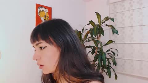 Snapshot of ulala_martina chatting on October 2, 2:38 am Martina online show from October 2, 2:38 am