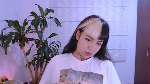Snapshot of ulala_martina chatting on September 20, 3:27 am Martina online show from September 20, 3:27 am