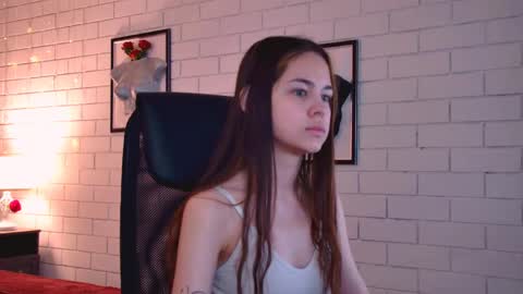 Ulia online show from April 12, 7:55 am