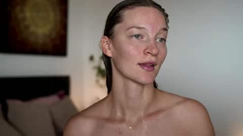 Sasha online show from February 1, 2:21 am