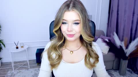 Alice online show from February 7, 7:49 pm