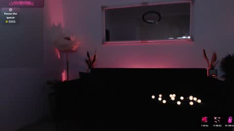 Eva online show from May 15, 10:45 pm
