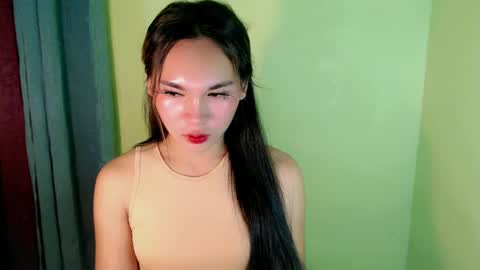 QUEENSY online show from February 20, 3:30 pm