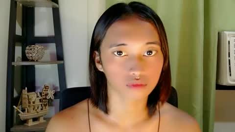 Ellie online show from February 8, 5:44 am