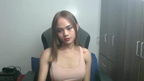 urasian_crisa online show from October 23, 4:02 pm