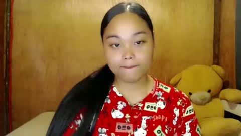 Snapshot of urasian_hotchix69 chatting on October 20, 8:39 am Lycah online show from October 20, 8:39 am