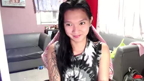 NEWRA  ALLISON online show from September 23, 5:38 am