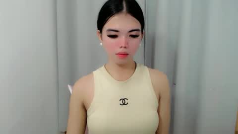 urcutie_ayah online show from October 17, 6:49 am