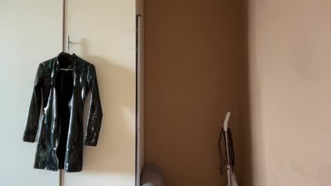 Margo online show from April 17, 5:42 am