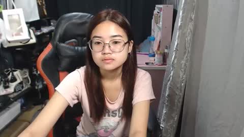 Snapshot of urlovelychinita chatting on October 29, 11:18 pm urlovelychinita online show from October 29, 11:18 pm