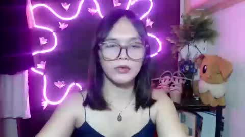 Pia online show from October 21, 10:14 pm