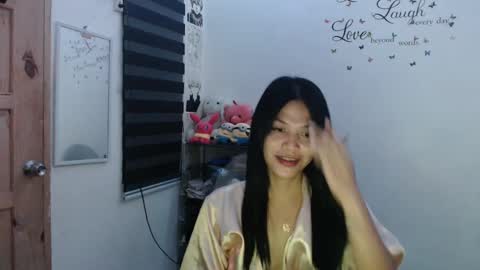 hi im kim online show from January 14, 3:26 pm