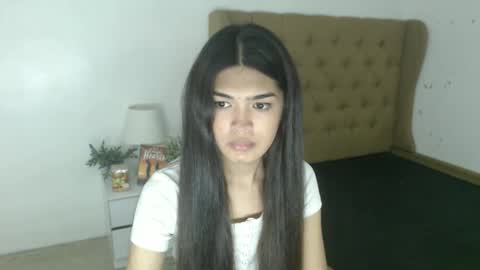 Snapshot of urpretty_shanexx chatting on October 20, 2:47 am HI IM SHINE online show from October 20, 2:47 am