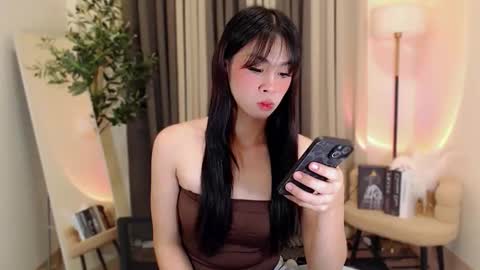 abby online show from April 23, 12:12 pm