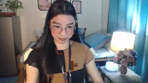 Snapshot of urwetasianprincessxx chatting on February 12, 5:58 am Ashley Kate Mateo Gray online show from February 12, 5:58 am