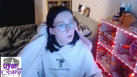 Cara online show from November 6, 4:35 pm