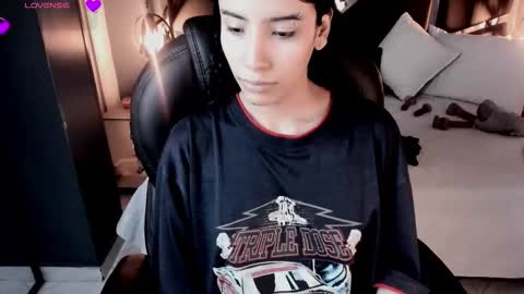 Vaioleth online show from February 16, 8:09 pm