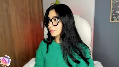 val_varago online show from December 22, 4:04 am