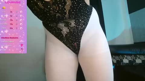 Snapshot of vale_bunny chatting on February 14, 7:59 am Valery online show from February 14, 7:59 am