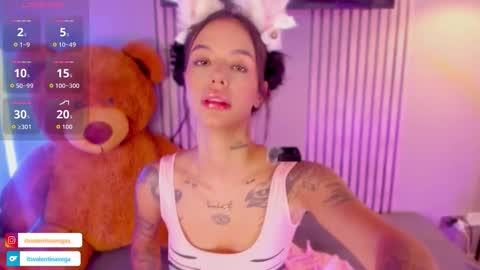 Val online show from November 24, 4:31 pm