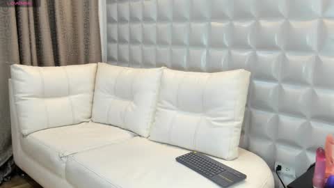 Valentina online show from February 24, 1:08 pm