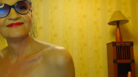 Snapshot of valenttijm3851 chatting on March 7, 4:33 pm valentijm online show from March 7, 4:33 pm