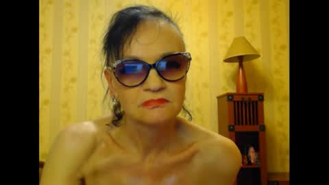 Snapshot of valenttijm3851 chatting on February 4, 7:22 pm valentijm online show from February 4, 7:22 pm