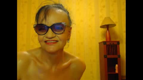 Snapshot of valenttijm3851 chatting on March 12, 9:23 am valentijm online show from March 12, 9:23 am