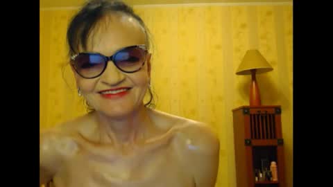Snapshot of valenttijm3851 chatting on February 12, 9:54 pm valentijm online show from February 12, 9:54 pm