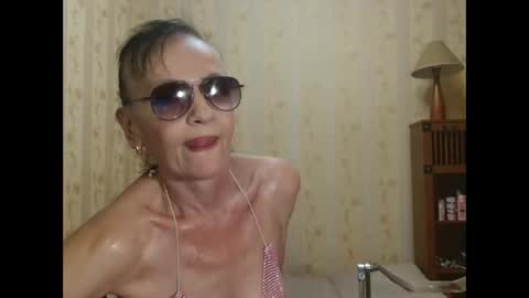 Snapshot of valenttijm3851 chatting on September 21, 7:56 pm valentijm online show from September 21, 7:56 pm