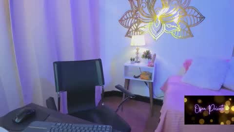 Snapshot of valeperez24 chatting on September 23, 1:37 am Valery And Daniel online show from September 23, 1:37 am