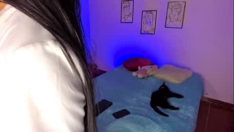 valeri_10 online show from October 6, 5:13 am