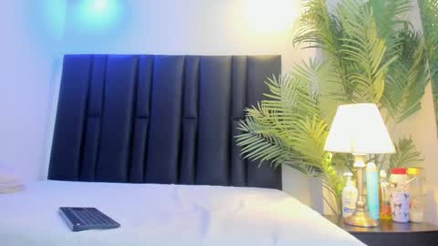 valeri_tafur online show from February 12, 11:01 am