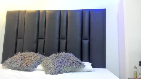 valeri_tafur online show from January 19, 11:01 am