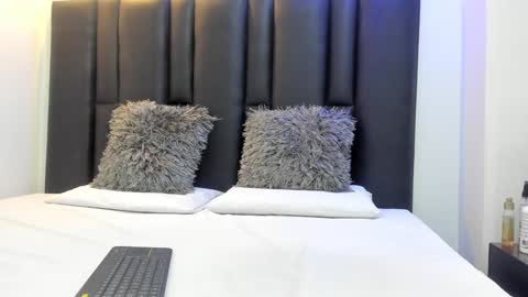 valeri_tafur online show from January 20, 11:02 am