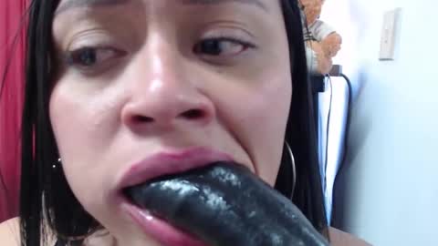 Snapshot of valeria_fiery chatting on February 19, 3:16 pm VALERIA online show from February 19, 3:16 pm