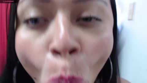 Snapshot of valeria_fiery chatting on March 10, 7:40 pm VALERIA online show from March 10, 7:40 pm