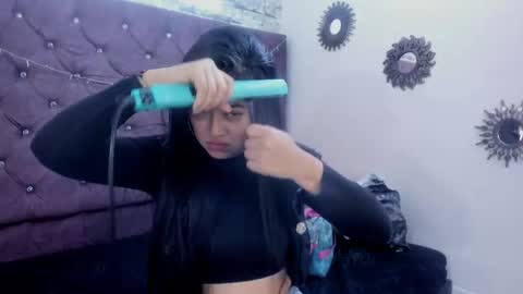 Snapshot of valeria_fiery chatting on September 15, 1:52 pm VALERIA online show from September 15, 1:52 pm