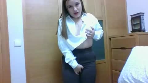 valeriafrannco online show from October 23, 7:53 pm