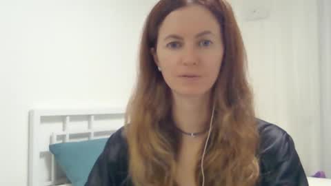 valerie_rose777 online show from October 31, 8:24 pm