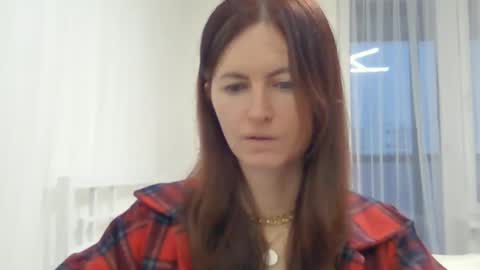 valerie_rose777 online show from December 15, 12:49 pm