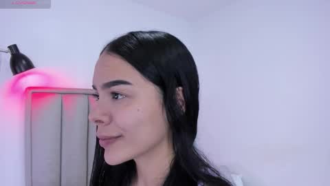 Cris  online show from December 23, 3:10 am