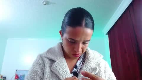 Snapshot of valery_meer_ chatting on October 19, 1:29 am Valeria online show from October 19, 1:29 am