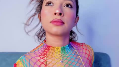 call me Maria online show from October 4, 2:50 am