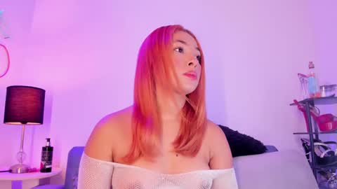 call me Maria online show from February 5, 12:31 am