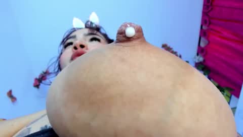   ---   online show from November 20, 12:17 pm