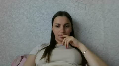 valleria21 online show from June 15, 1:33 pm