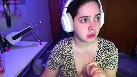 Im Violet online show from January 25, 11:22 pm